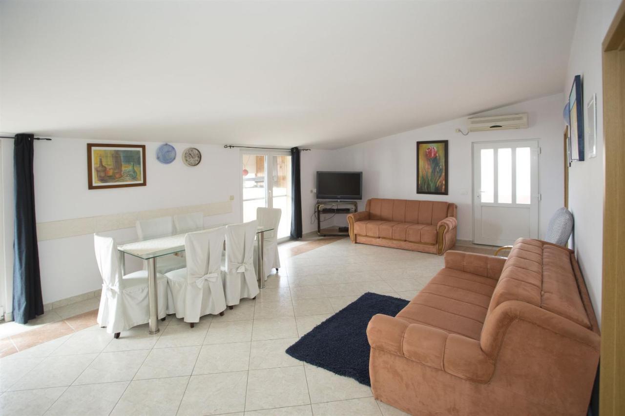 Apartments Gudelj Trogir Buitenkant foto