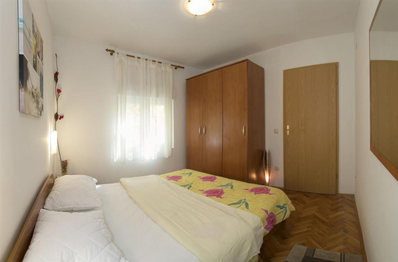 Apartments Gudelj Trogir Buitenkant foto