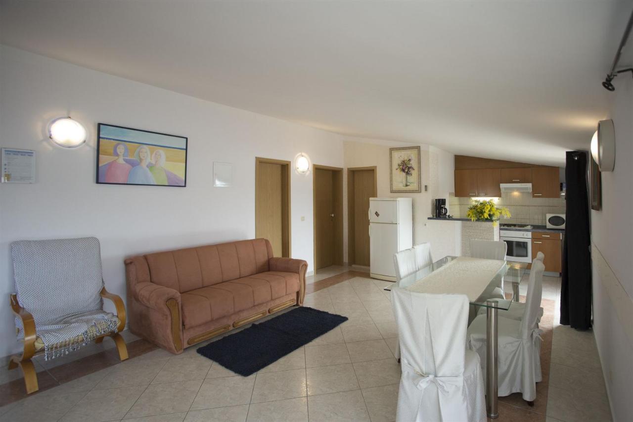 Apartments Gudelj Trogir Buitenkant foto